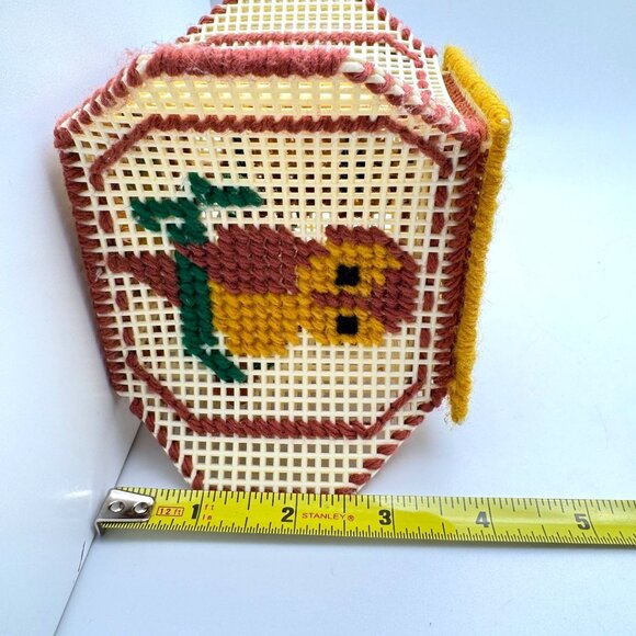 Handmade Needlepoint Owl Trinket Box Vtg Plastic Canvas Holiday Decor 5" - Picture 4 of 9